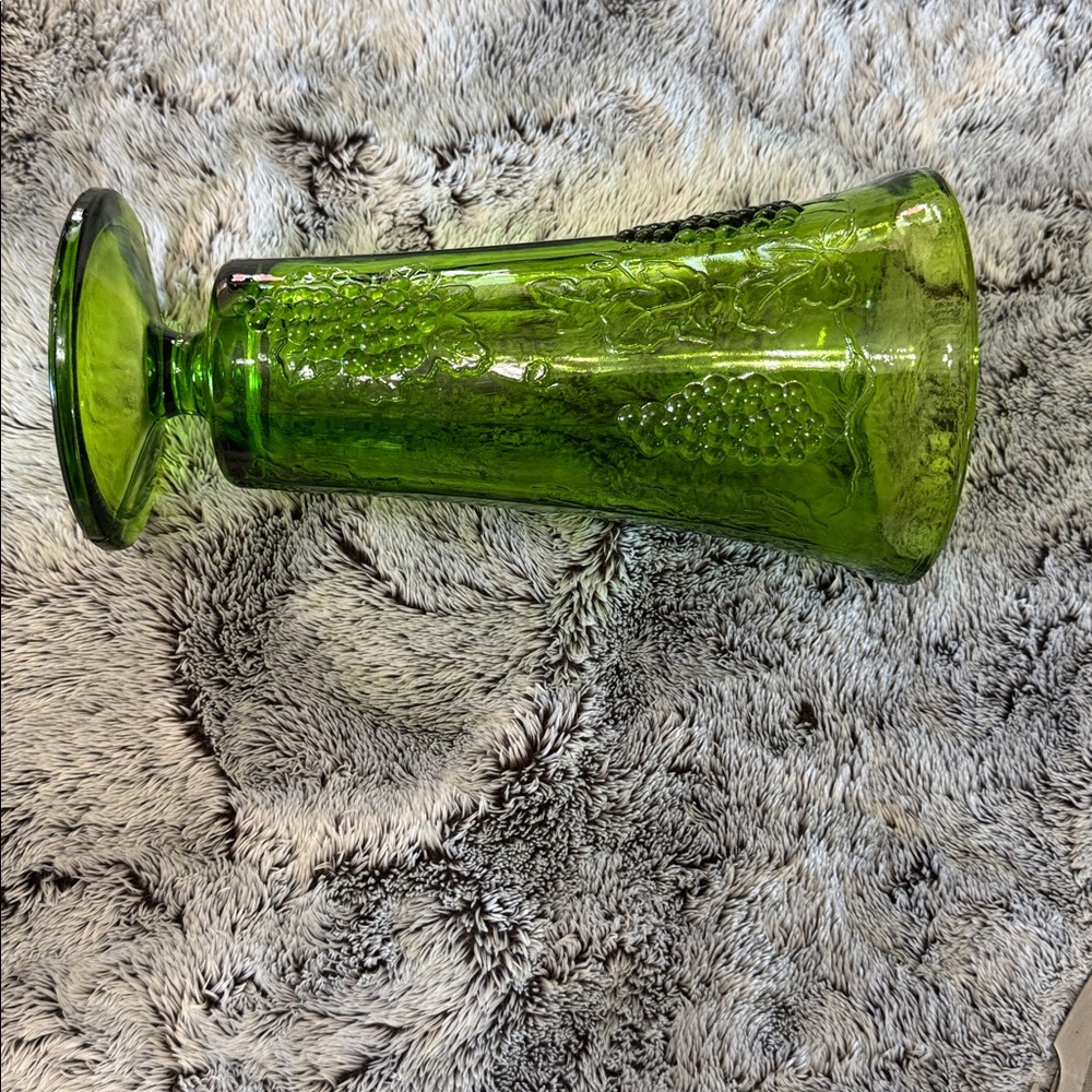 Vintage Indiana Glass Green Glass Footed Vase Colony Harvest Pattern Tall - Picture 6 of 12